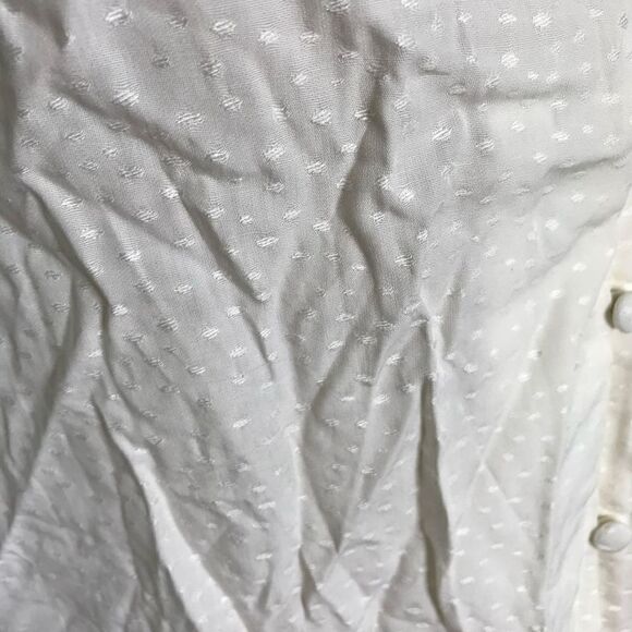 Chelsea28 Women's Ivory Button-up Sleeveless Blouse Size Small NWT - Picture 7 of 10